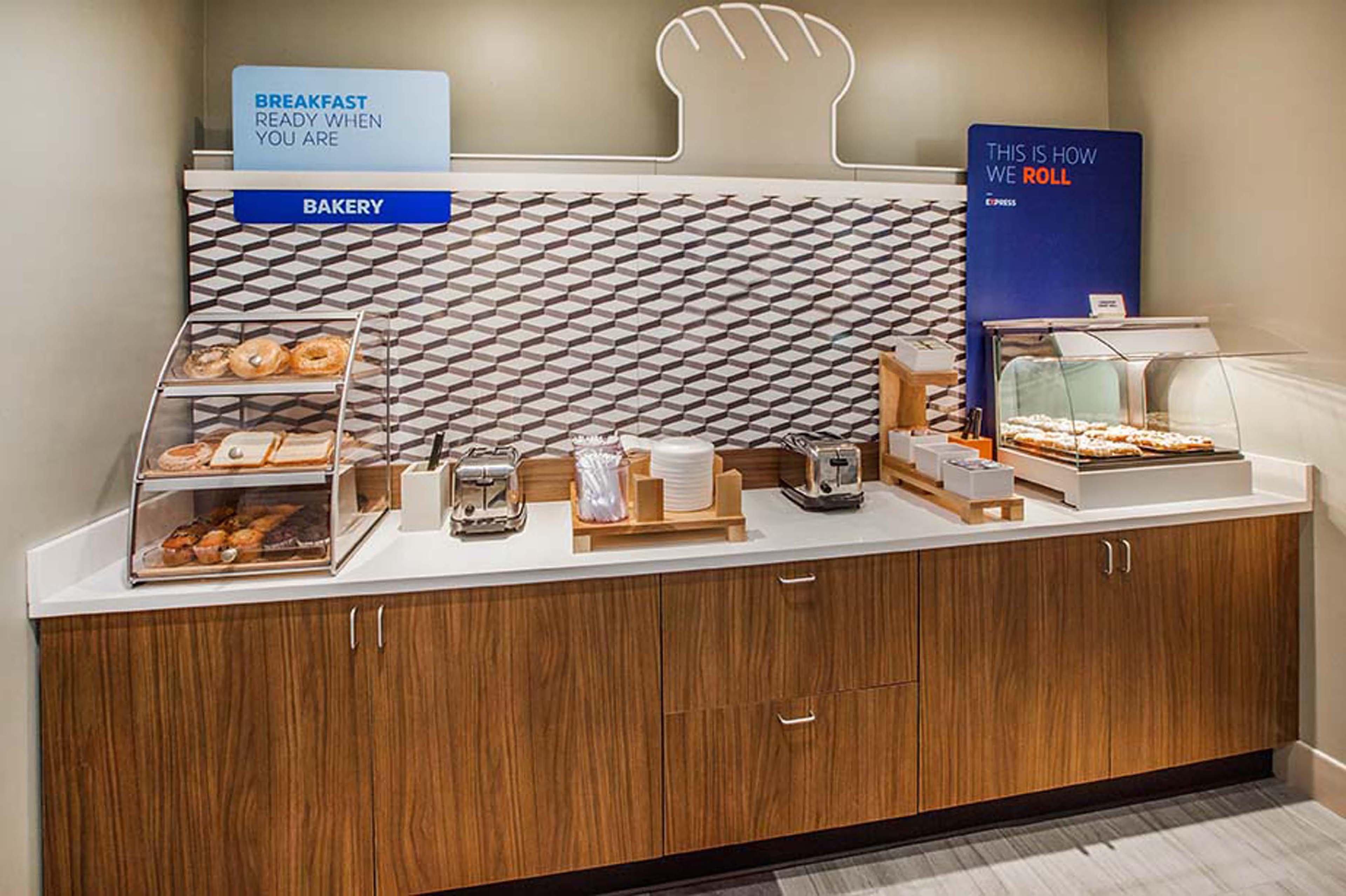 Holiday Inn Express And Suites Des Moines Downtown By Ihg Extérieur photo
